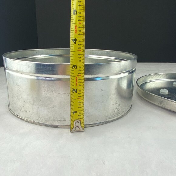 Vintage Metzke Pewter French Horn Christmas Tin - Picture 9 of 10